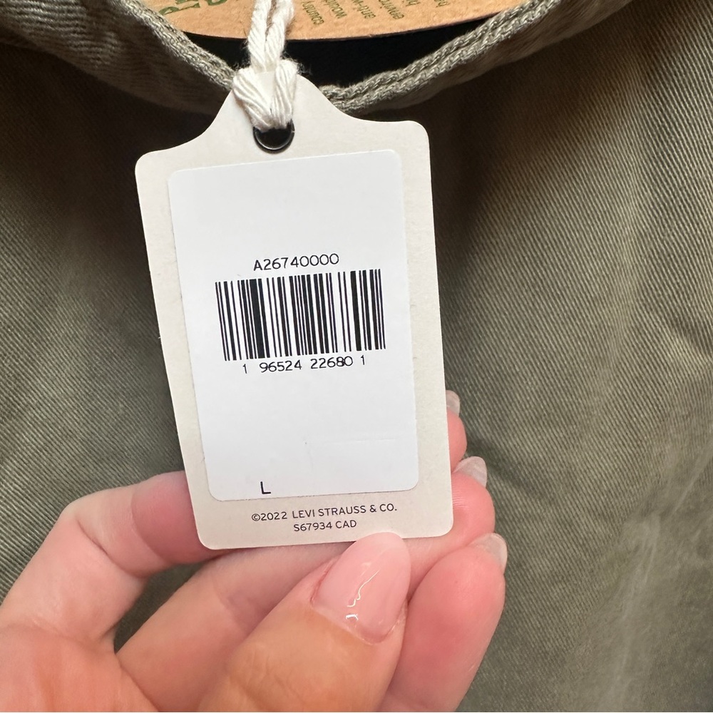 Levi's Gray Jacket with Pink Floral Design - Picture 5 of 6